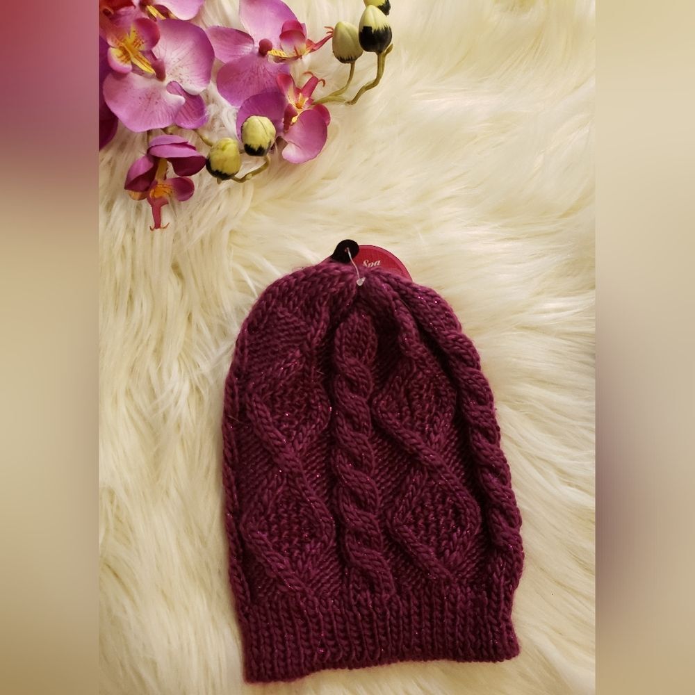 Women's NWT Purple Metallic Lurex Chunky Cable Knit Winter Hat & Gloves Set - Picture 2 of 5